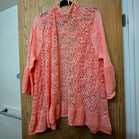 C. Est 1946 Coral Cardigan - Picture 6 of 6